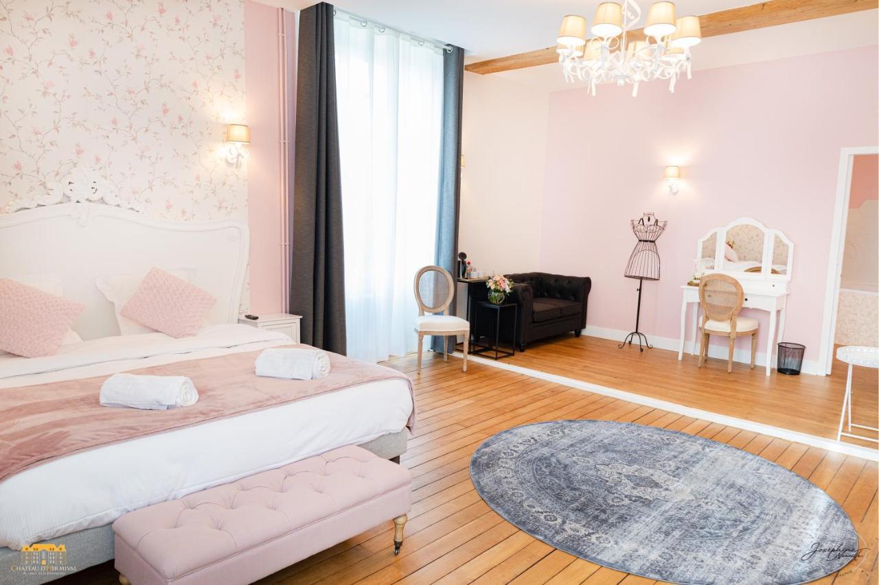 Chateau D'Hermival Luaran gambar
