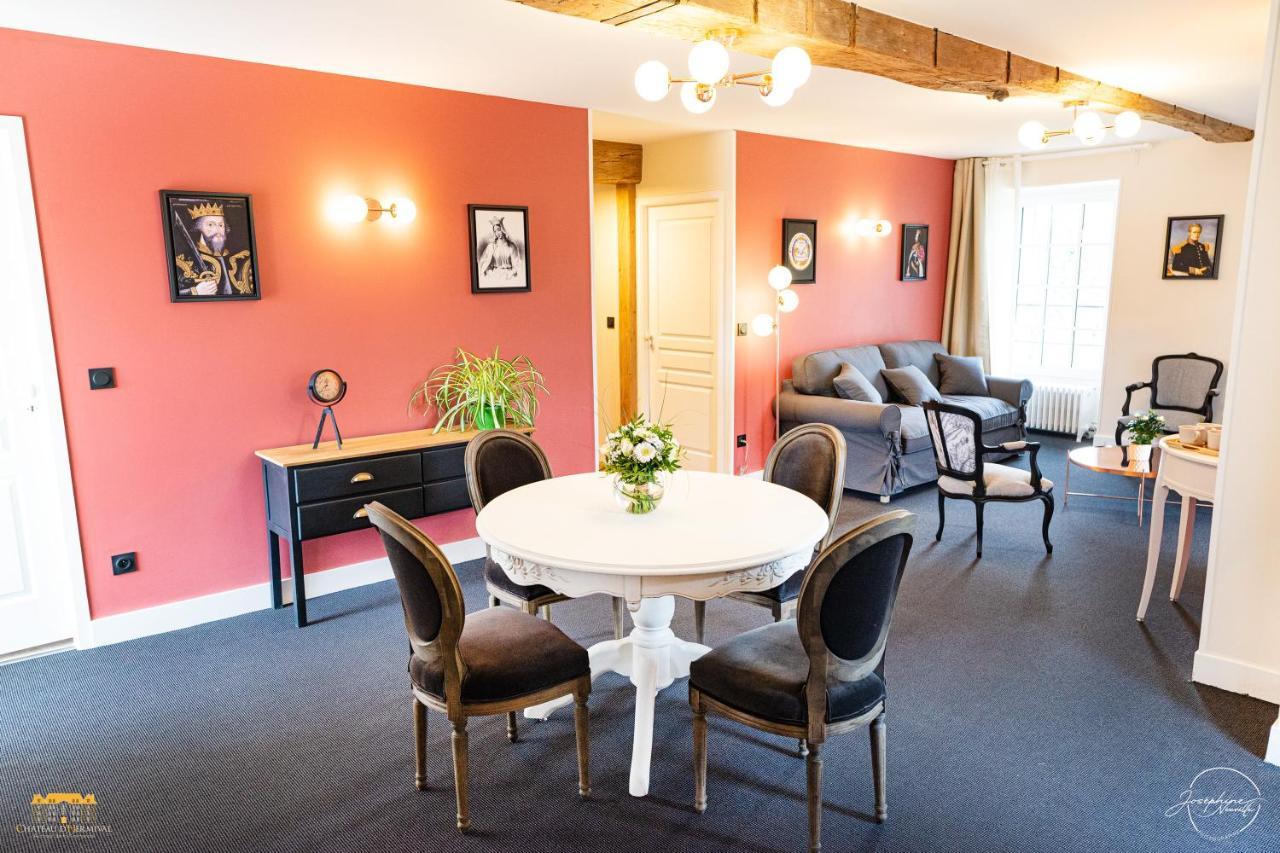 Chateau D'Hermival Luaran gambar